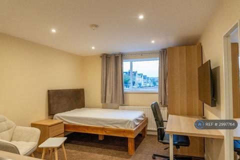 Studio to rent, Legrams Mill Residence, Bradford, BD7