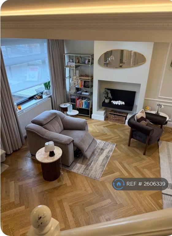 House in Greenford - View 2