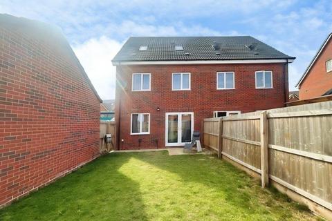 4 bedroom semi-detached house for sale, Magenta Way, Burton Joyce NG14