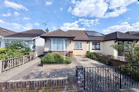 2 bedroom bungalow to rent, Chelmsford CM1