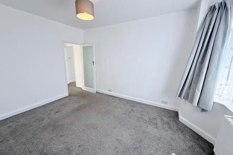 2 bedroom bungalow to rent, Chelmsford CM1