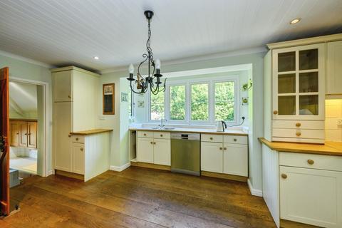 5 bedroom detached house for sale, Hermitage Road, Kenley, Surrey, CR8