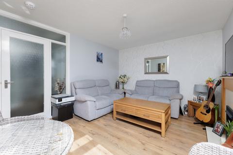 1 bedroom semi-detached bungalow for sale, 3 Rosemill Court, Newmills, KY12 8TJ