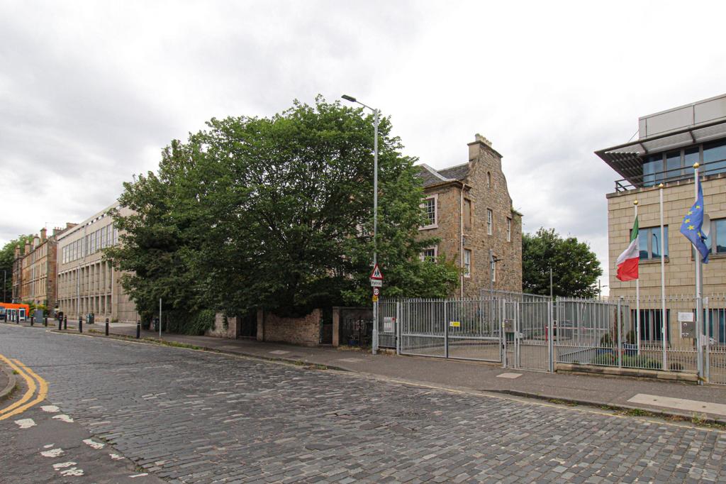 East London Street, Edinburgh, EH7