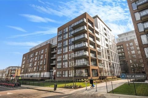2 bedroom flat to rent, Lucienne Court, London, E14