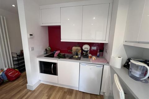 1 bedroom apartment to rent, East Road, Cambridge CB1