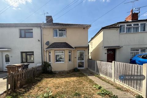 2 bedroom semi-detached house to rent, Ockelford Avenue, Chelmsford, CM1