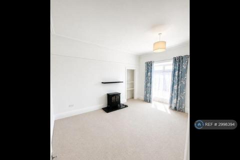 2 bedroom flat to rent, Lincoln Road, Market Rasen, LN8