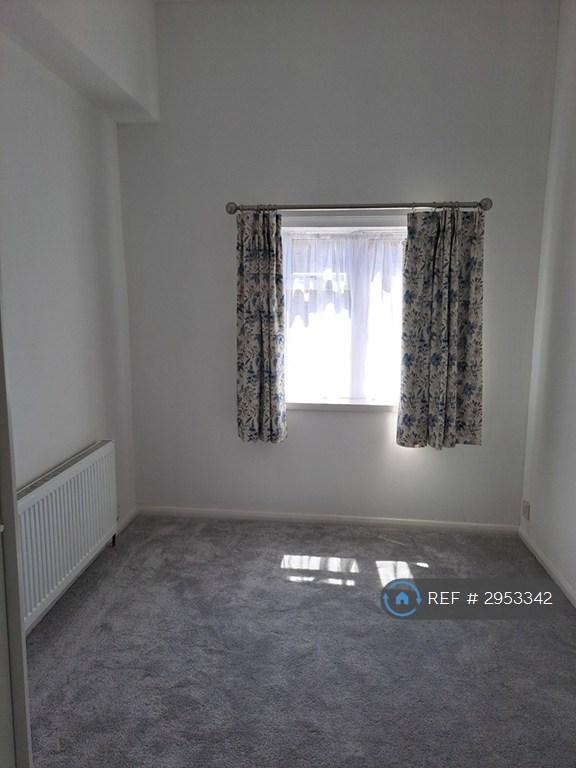 House in Croydon - View 5
