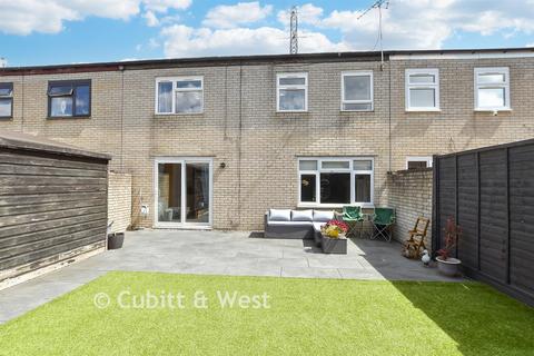3 bedroom terraced house for sale, Hickling Walk, Crawley RH10
