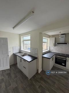 2 bedroom semi-detached house to rent, Turnbull Crescent, Seaham, SR7