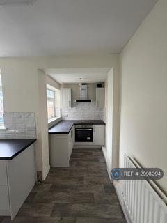 2 bedroom semi-detached house to rent, Turnbull Crescent, Seaham, SR7