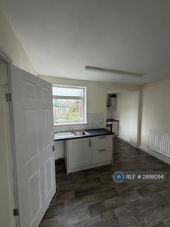 2 bedroom semi-detached house to rent, Turnbull Crescent, Seaham, SR7