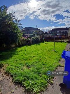 4 bedroom flat to rent, Ochil Crescent, Stirling, FK8