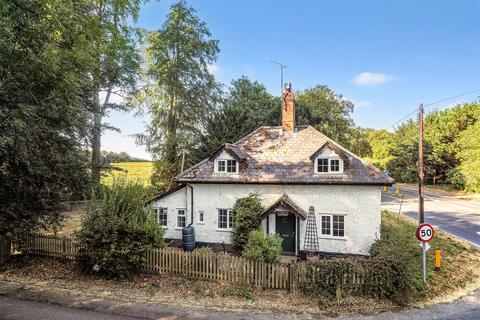 2 bedroom detached house for sale, St. Johns Cross, Andover SP11