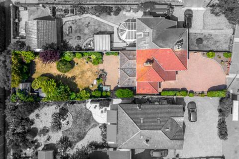 3 bedroom semi-detached house for sale, Kiln Road, Benfleet, SS7