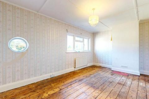 3 bedroom end of terrace house for sale, 8 Pine View, Platt, Sevenoaks, Kent, TN15 8LA