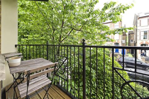 2 bedroom flat to rent, Sycamore Mews, London SW4