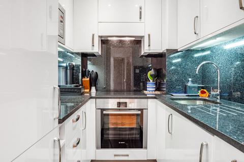 1 bedroom flat for sale, Grove End Gardens, NW8, St John's Wood, London, NW8