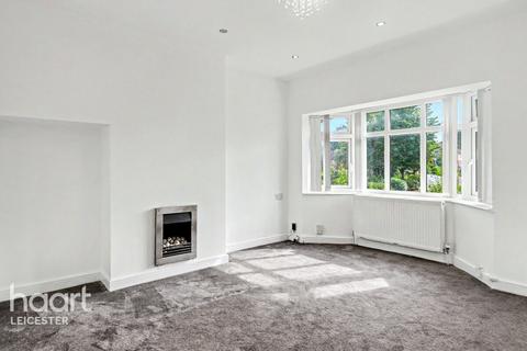 3 bedroom semi-detached house for sale, Astill Drive, Leicester