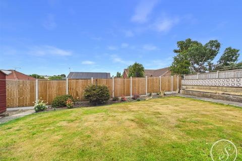 3 bedroom detached bungalow for sale, Templegate Avenue, Leeds