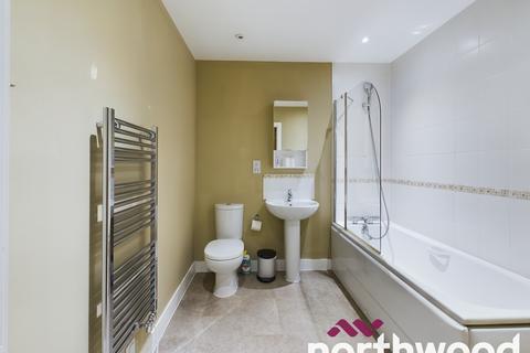 1 bedroom flat to rent, Moulsham Street, Flat 3, Chelmsford CM2