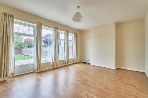 2 bedroom semi-detached bungalow for sale, Sharpless Road, Burbage,