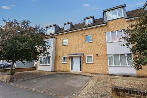 2 bedroom flat for sale, Ridgemount Gardens, Whitchurch