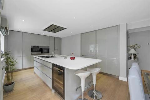 4 bedroom house for sale, Merchants House, Merchants Place, Bury St Edmunds