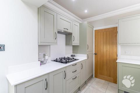 2 bedroom semi-detached bungalow for sale, Claremont Drive, Basildon SS16