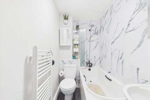 2 bedroom end of terrace house for sale, Alpha Street South, Slough, Berkshire, SL1