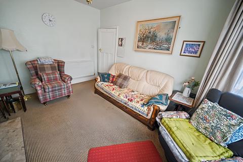 3 bedroom semi-detached house for sale, Birches Barn Avenue, Wolverhampton WV3