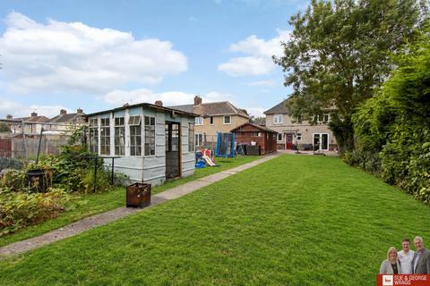 3 bedroom semi-detached house for sale, York Street, Rossington, DN11