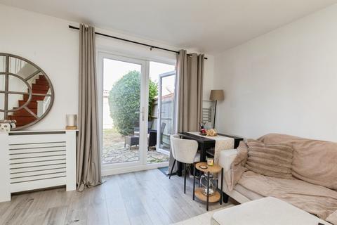 2 bedroom terraced house for sale, Great Meadow Road, Bradley Stoke, Bristol