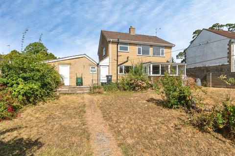 4 bedroom detached house for sale, Hungerdown Lane, Chippenham