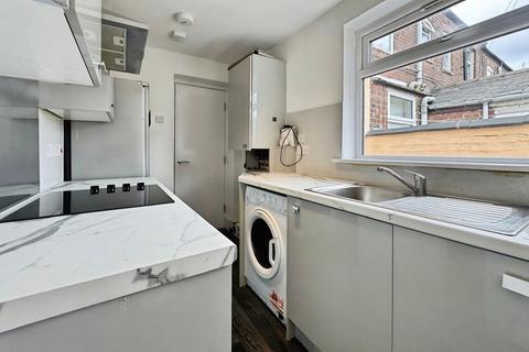 2 bedroom terraced house for sale, Emerson Street, Greater Manchester M5