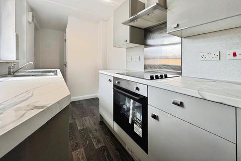 2 bedroom terraced house for sale, Emerson Street, Greater Manchester M5