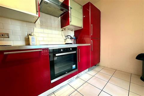 Gilies Court, Donovan Place, Grange Park, London, N21