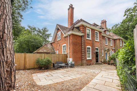4 bedroom maisonette for sale, Impressive First Floor Maisonette in Norwich