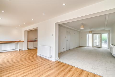 3 bedroom detached house for sale, 5 Castlecroft Gardens, Bridgnorth