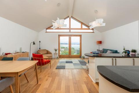 2 bedroom apartment for sale, Western Lane, Mumbles, Swansea