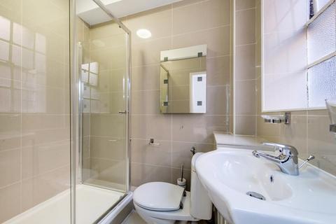 1 bedroom apartment to rent, Queensway, London W2