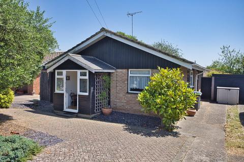 2 bedroom bungalow for sale, Gaunts Close, Deal, Kent, CT14