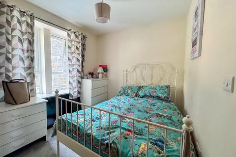 2 bedroom flat for sale, Overcombe House, W-S-M BS23