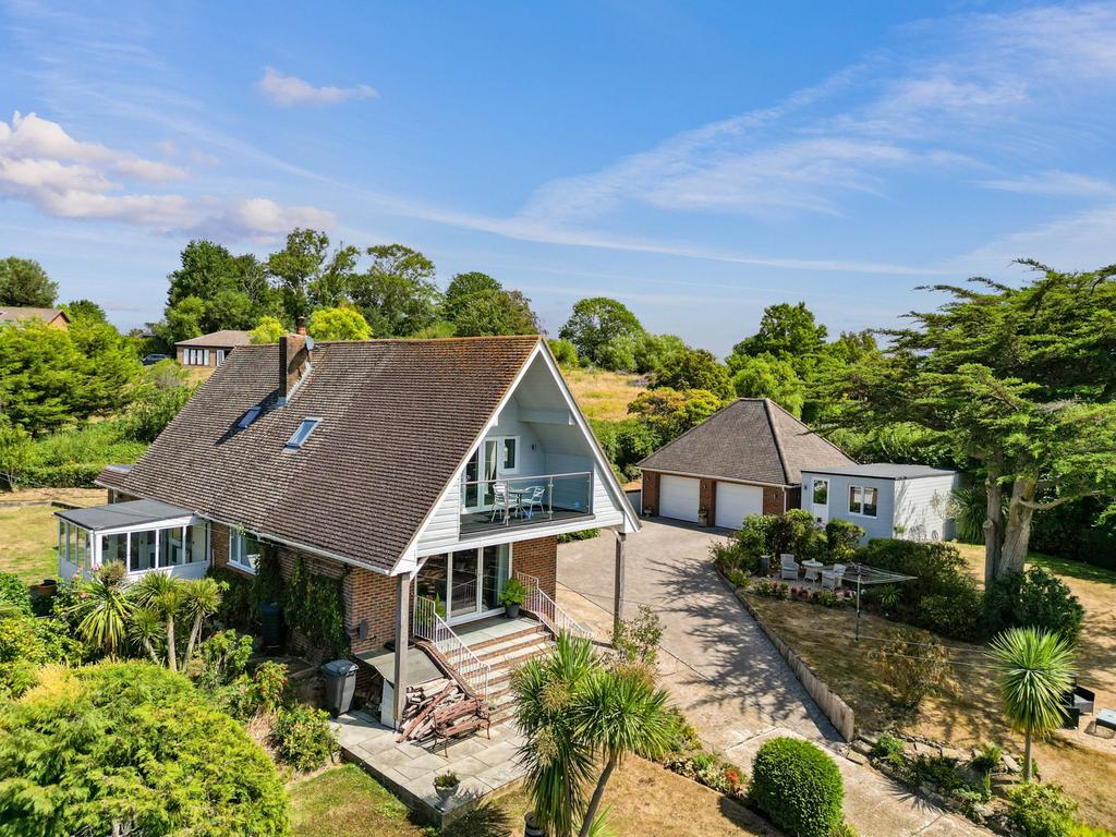 Detached house exterior, garden