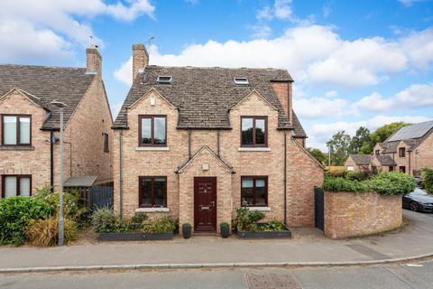 5 bedroom detached house for sale, Woodlands Lane, South Milford, Leeds