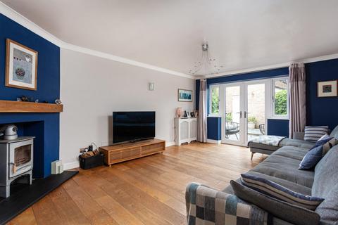 5 bedroom detached house for sale, Woodlands Lane, South Milford, Leeds