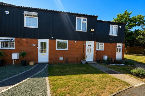 Hetherington Way, Hillingdon, Greater London, UB10