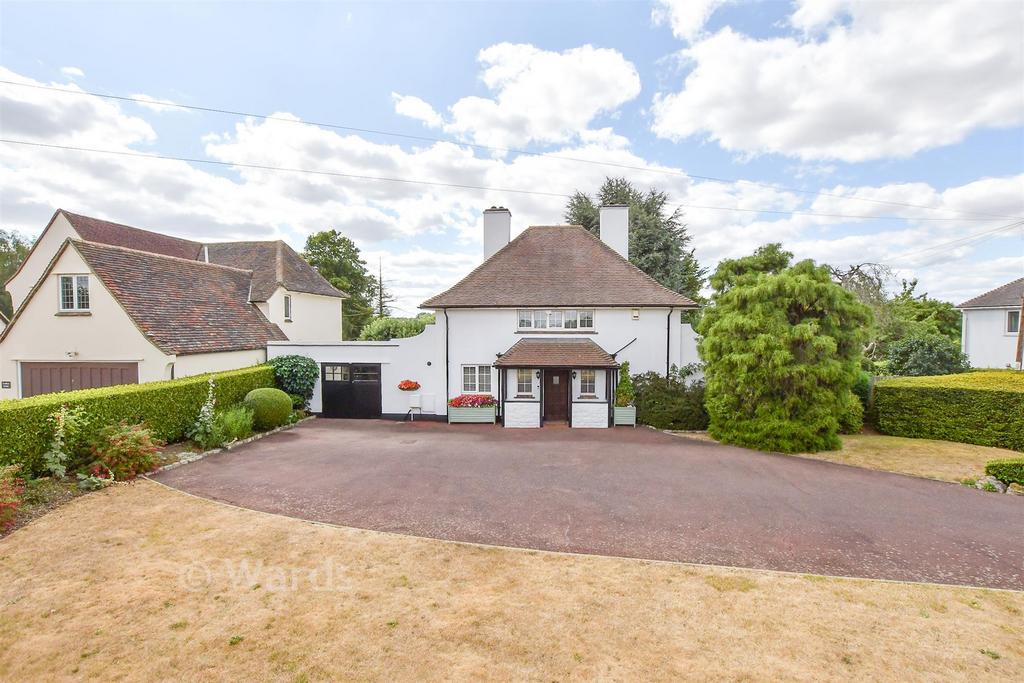 Walnut Tree Lane, Maidstone ME15