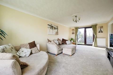 4 bedroom detached house for sale, Cranleigh Drive, Whitfield, Dover, Kent, CT16